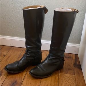 Frye Melissa Button Back Zip Boot